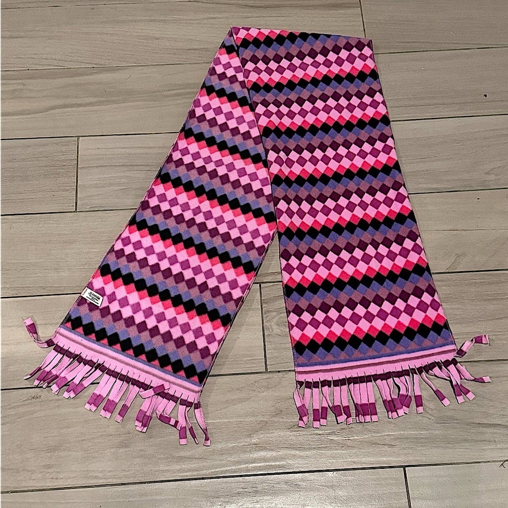 St. John’s bay Colorful Geometric Pattern Scarf